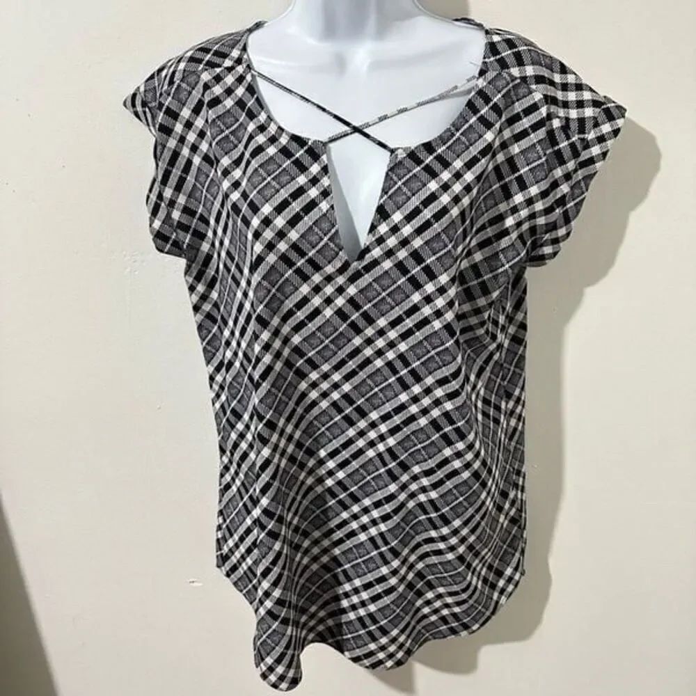 Express Sleeveless Top Size M  Black/white A643